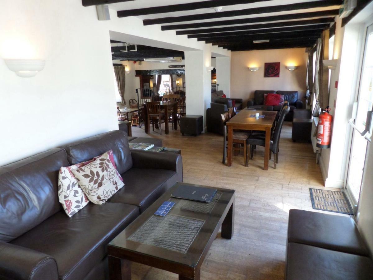 The Poachers Inn Dorchester Exteriör bild
